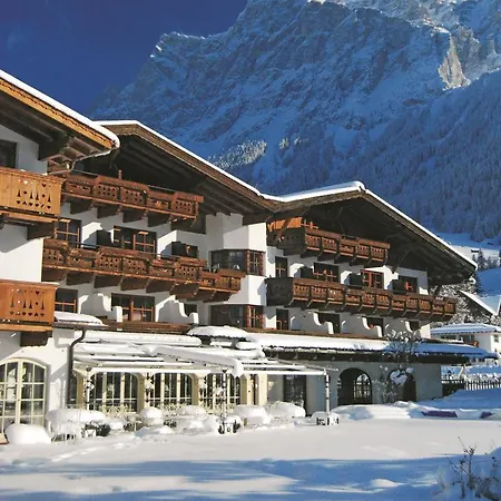 Tirolerhof - Familotel Zugspitze 4*