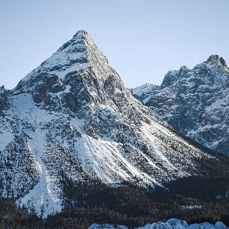Tirolerhof - Familotel Zugspitze 4*