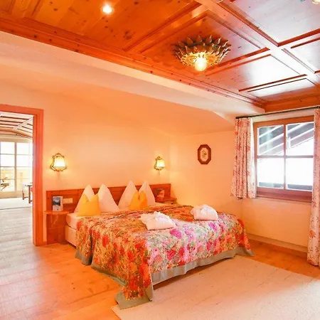 Tirolerhof - Familotel Zugspitze Hotel Ehrwald