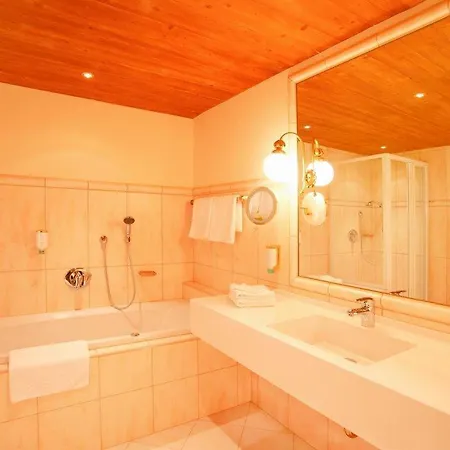 Tirolerhof - Familotel Zugspitze 4* Ehrwald