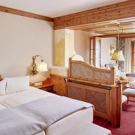 Tirolerhof - Familotel Zugspitze Hotel
