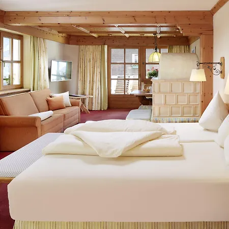 Tirolerhof - Familotel Zugspitze 4* 埃尔瓦尔德
