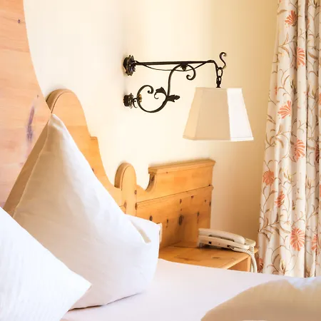 Tirolerhof - Familotel Zugspitze Hotel 4*