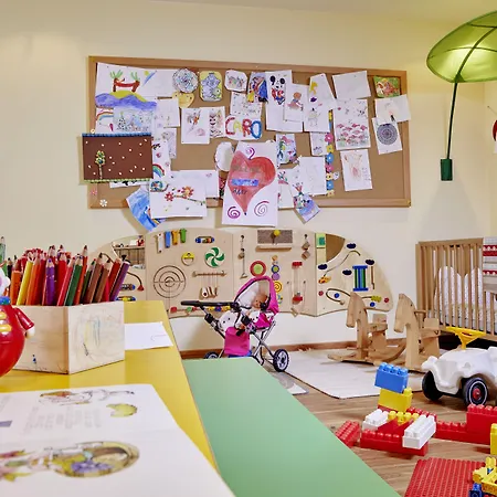 Hotel Tirolerhof - Familotel Zugspitze