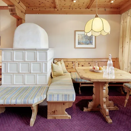 Tirolerhof - Familotel Zugspitze Hotel