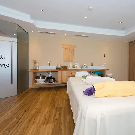 Tirolerhof - Familotel Zugspitze 4*