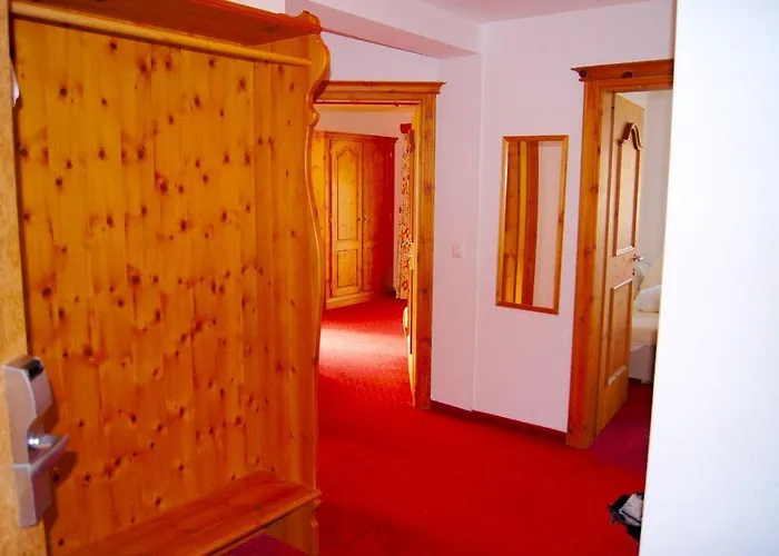 Hotel Tirolerhof - Familotel Zugspitze 4*