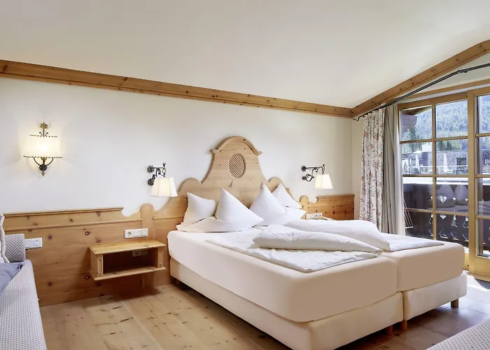 Hotel Tirolerhof - Familotel Zugspitze 4*