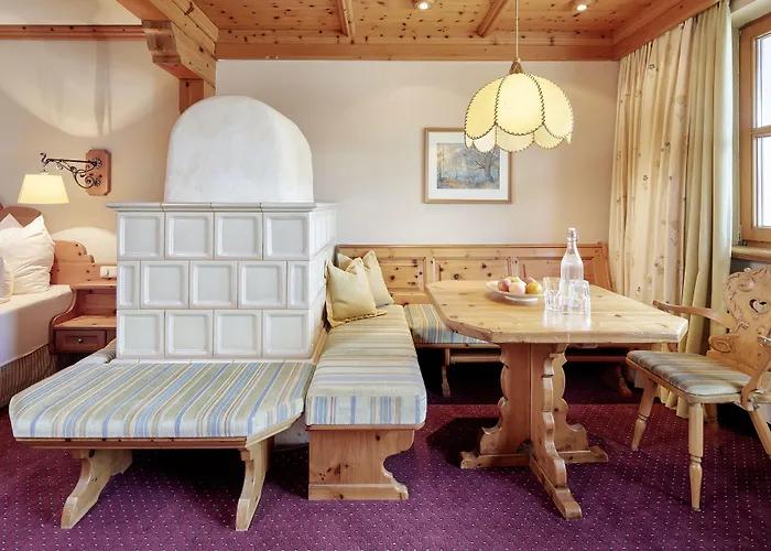 Tirolerhof - Familotel Zugspitze Hotel