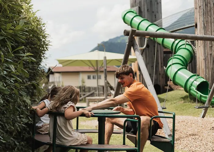 Hotel Tirolerhof - Familotel Zugspitze