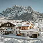 Tirolerhof - Familotel Zugspitze