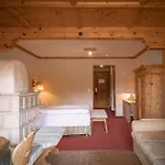 מלון Tirolerhof - Familotel Zugspitze 4*