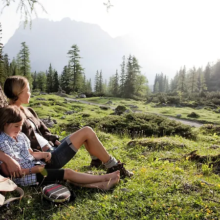 Tirolerhof - Familotel Zugspitze 酒店 埃尔瓦尔德