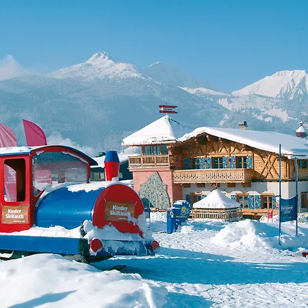 Tirolerhof - Familotel Zugspitze 酒店 埃尔瓦尔德
