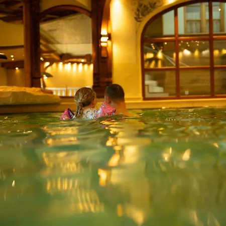 Tirolerhof - Familotel Zugspitze 4* 埃尔瓦尔德