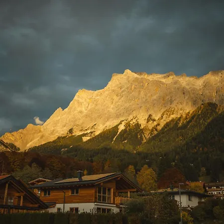 Tirolerhof - Familotel Zugspitze 4*