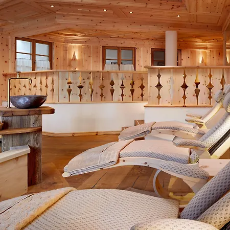 Tirolerhof - Familotel Zugspitze 4* ايروالد