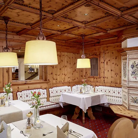 فندق Tirolerhof - Familotel Zugspitze 4*