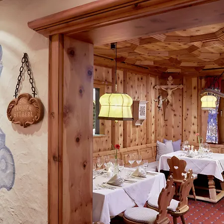 Tirolerhof - Familotel Zugspitze 4*