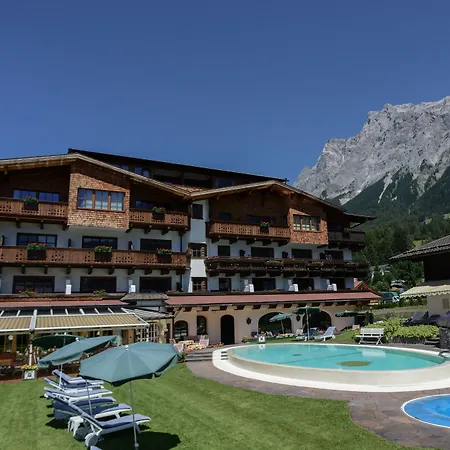 מלון Tirolerhof - Familotel Zugspitze
