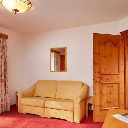 Tirolerhof - Familotel Zugspitze فندق 4*