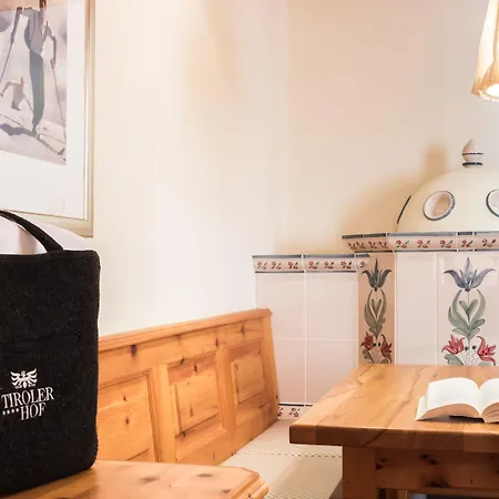 Tirolerhof - Familotel Zugspitze ايروالد